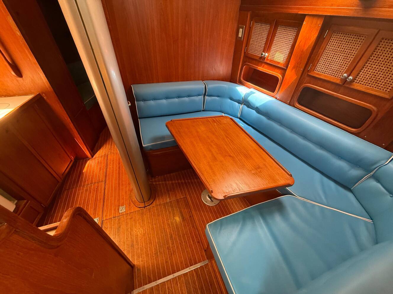 A photo of this 1985 Nauticat 43