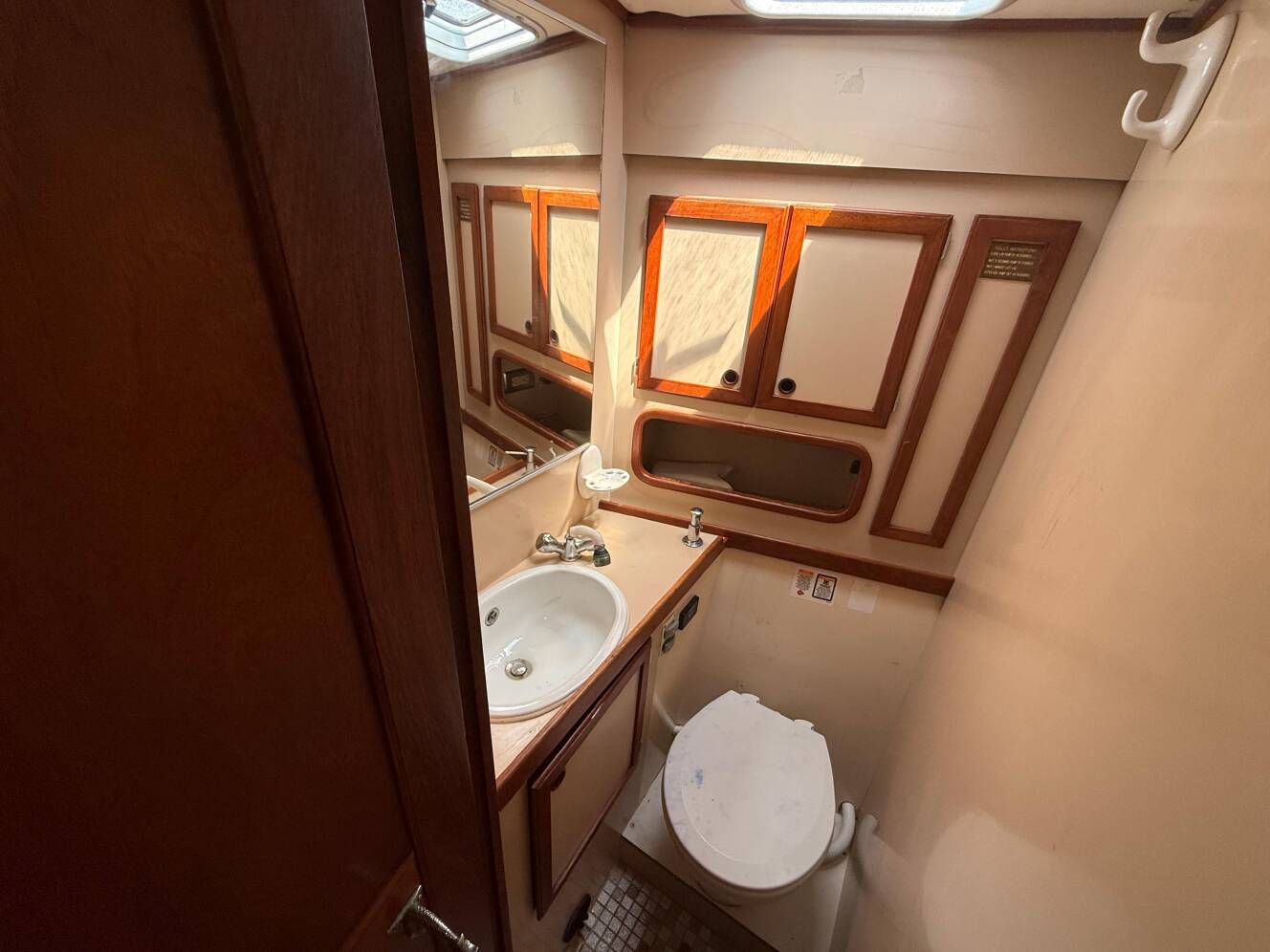 A photo of this 1985 Nauticat 43
