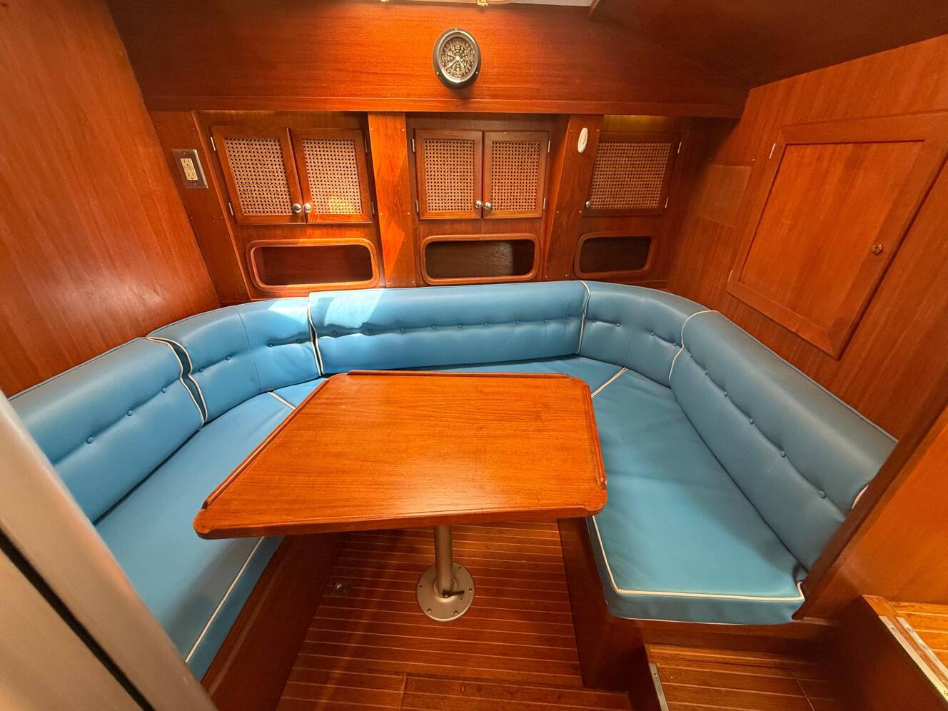 A photo of this 1985 Nauticat 43