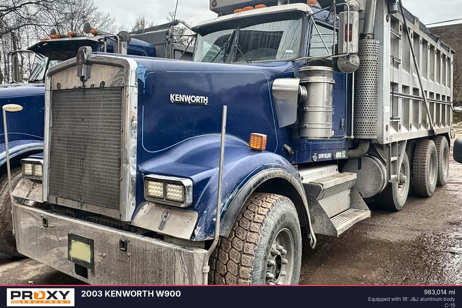 2003 KENWORTH W900 in Newark, NJ