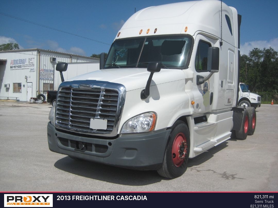 2013 FREIGHTLINER CASCADIA 125 in Lakeland, FL
