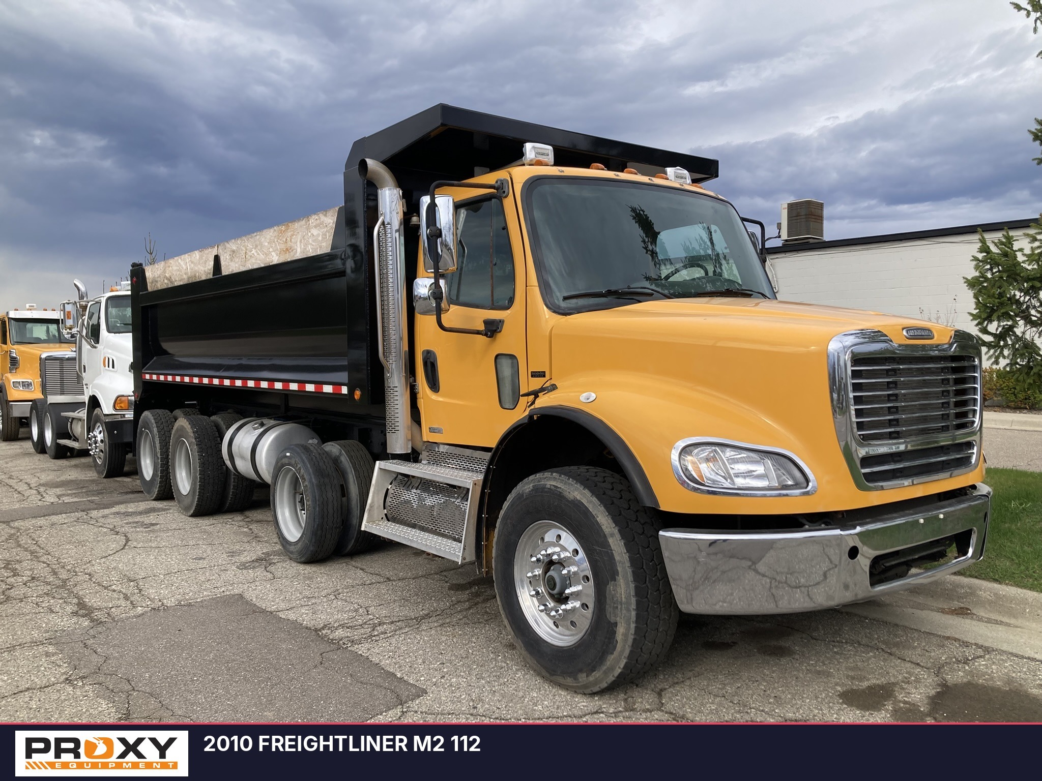 2010 FREIGHTLINER M2 112 in Detroit, MI