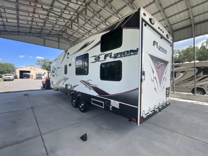 2011 KEYSTONE FUZION 295