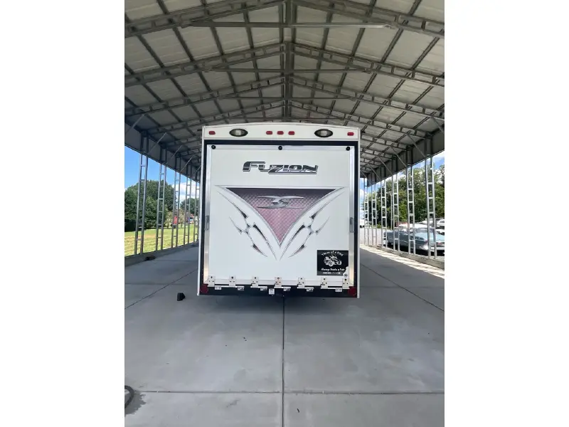 2011 KEYSTONE FUZION 295