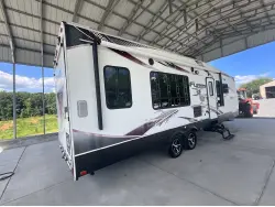 2011 KEYSTONE FUZION 295