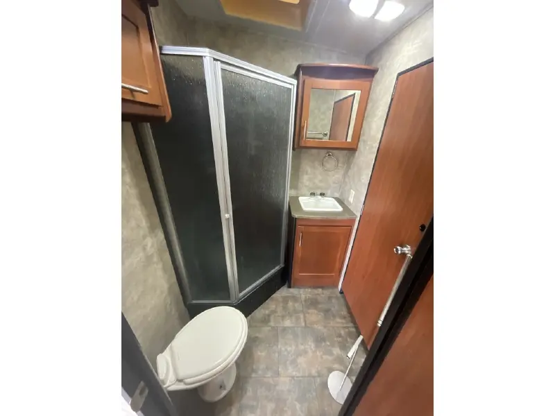 2011 KEYSTONE FUZION 295