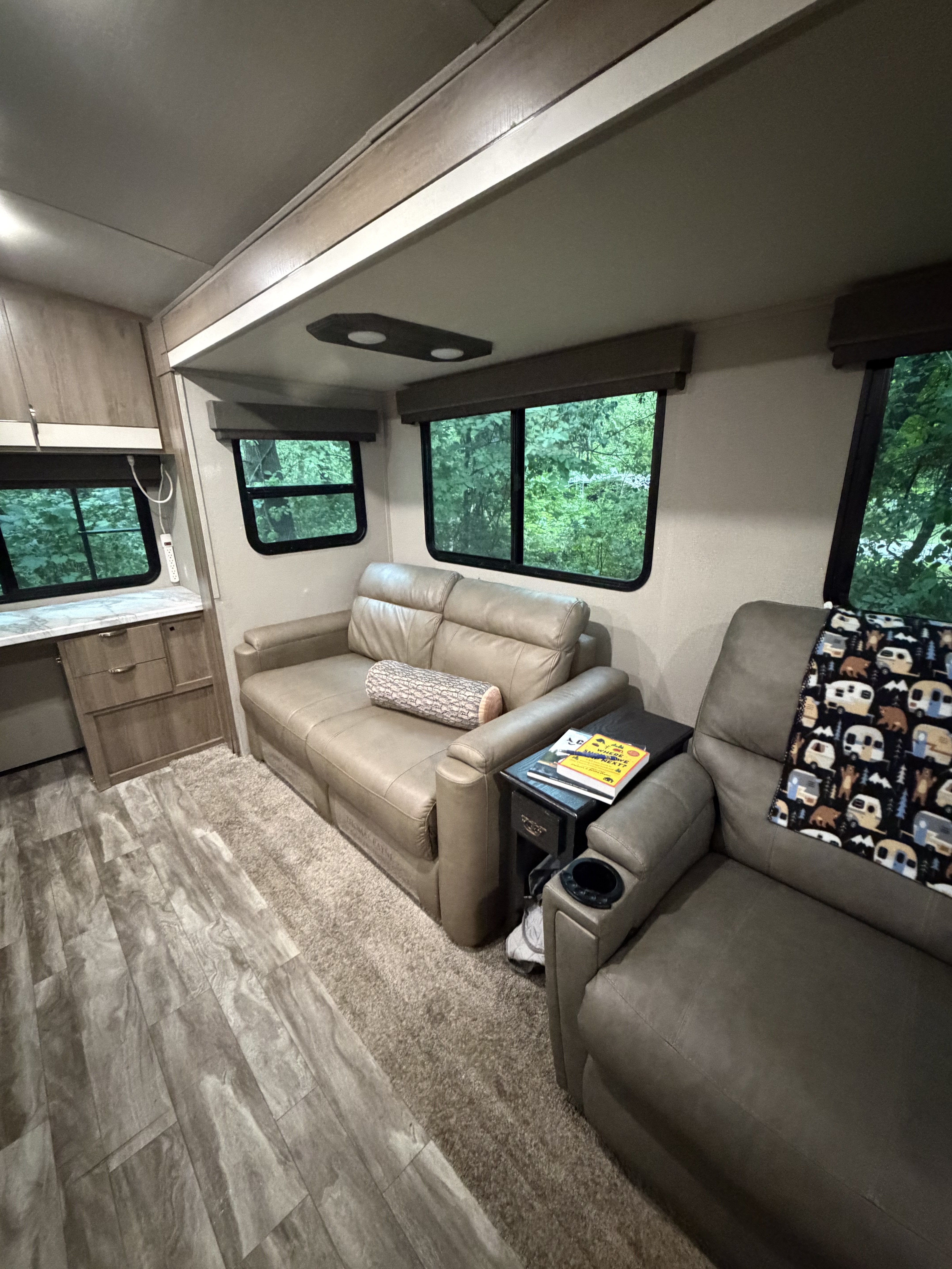 2021 Grand Design IMAGINE 2670MK in holly MI