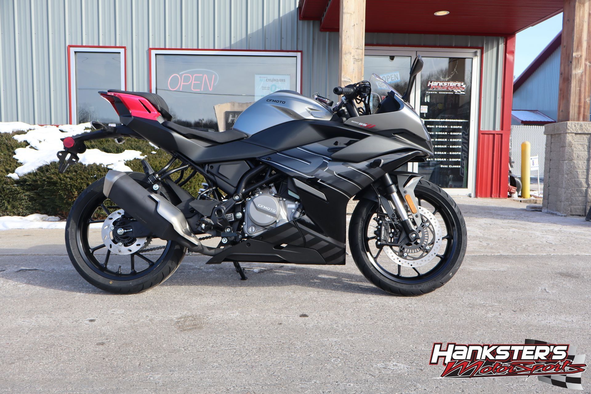2026 CFMOTO 300SS SS in Janesville, WI