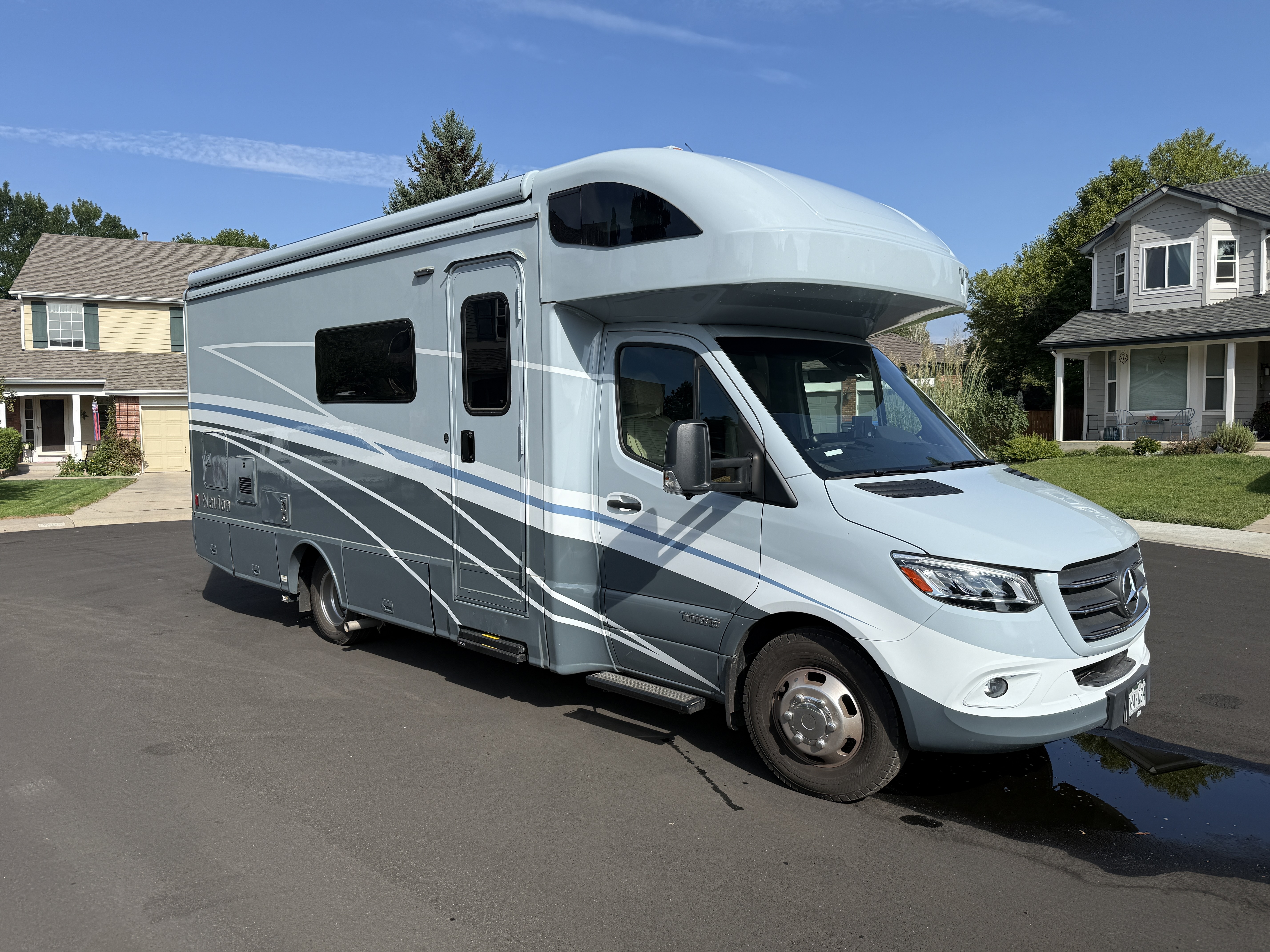 2024 Winnebago NAVION 24D RV