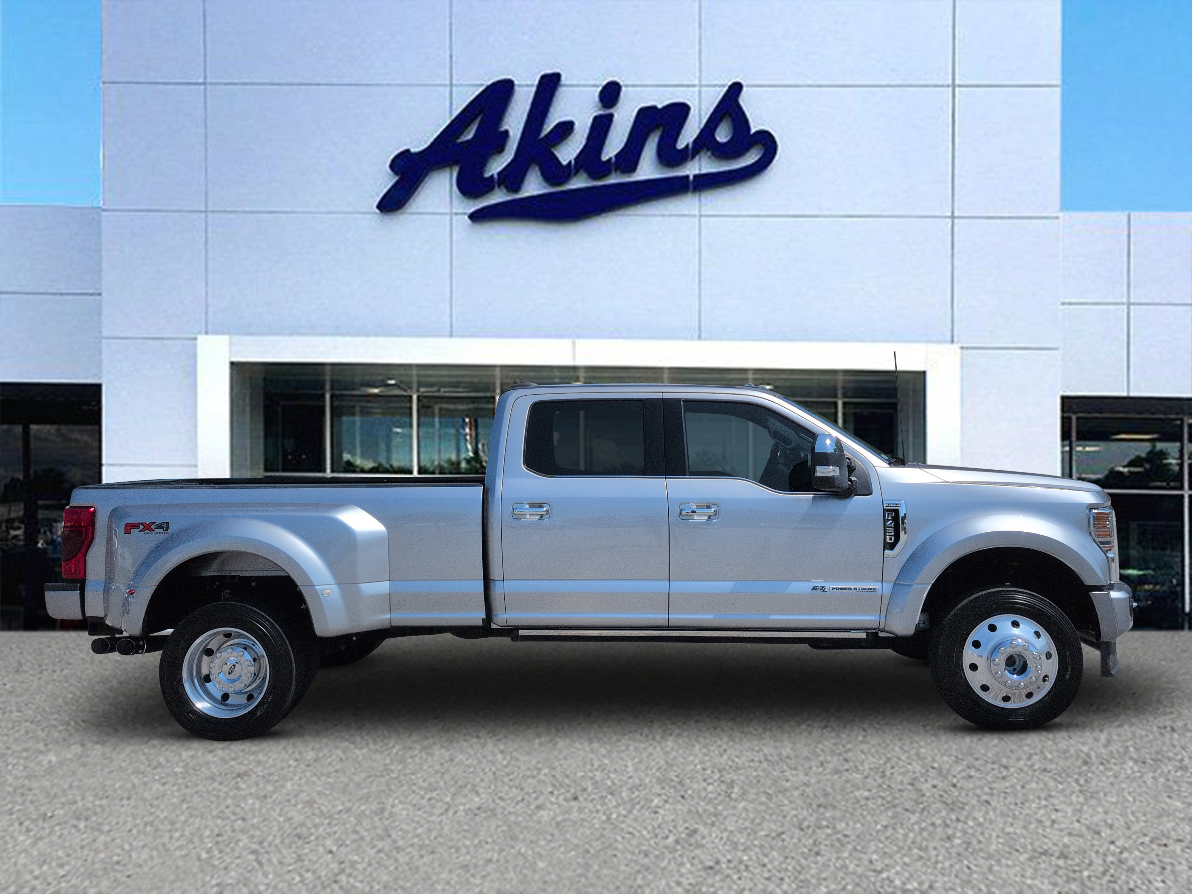 2022 FORD F450 in Winder, GA