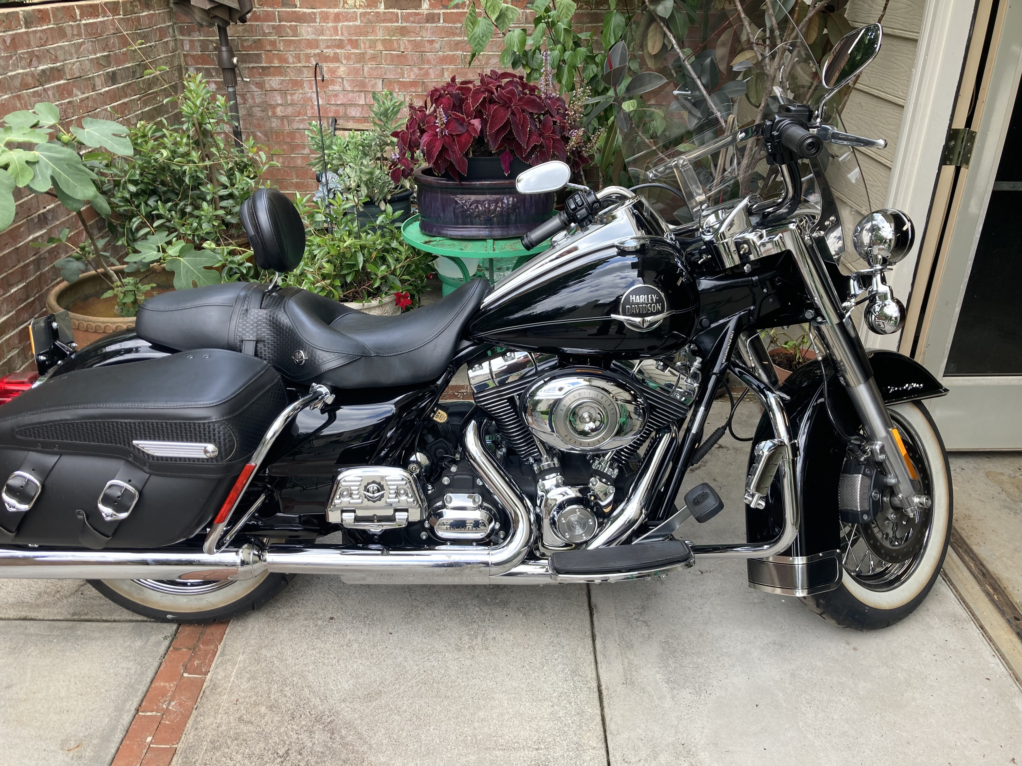 2010 Harley-Davidson ROAD KING FLHRC FLHRC in Duluth, GA