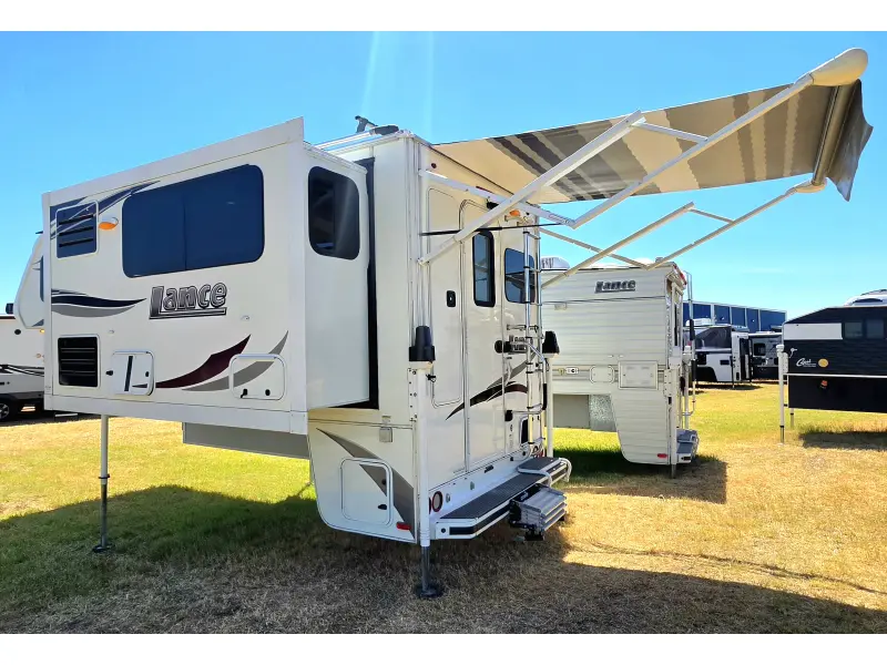 2016 Lance Lance 975