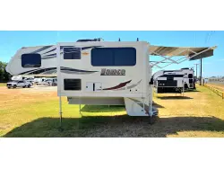 2016 Lance Lance 975