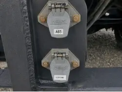 2019 INTERNATIONAL 7300 4X4 AWD CAB CHASSIS TRUCK