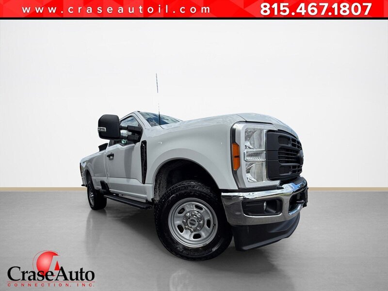 2023 FORD F350 XL in Channahon, IL