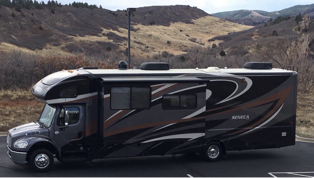 2012 Jayco SENECA 36FK in littleton CO