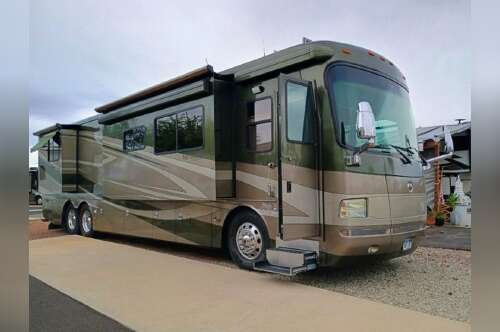 2007 Monaco Dynasty Platinum in green valley AZ