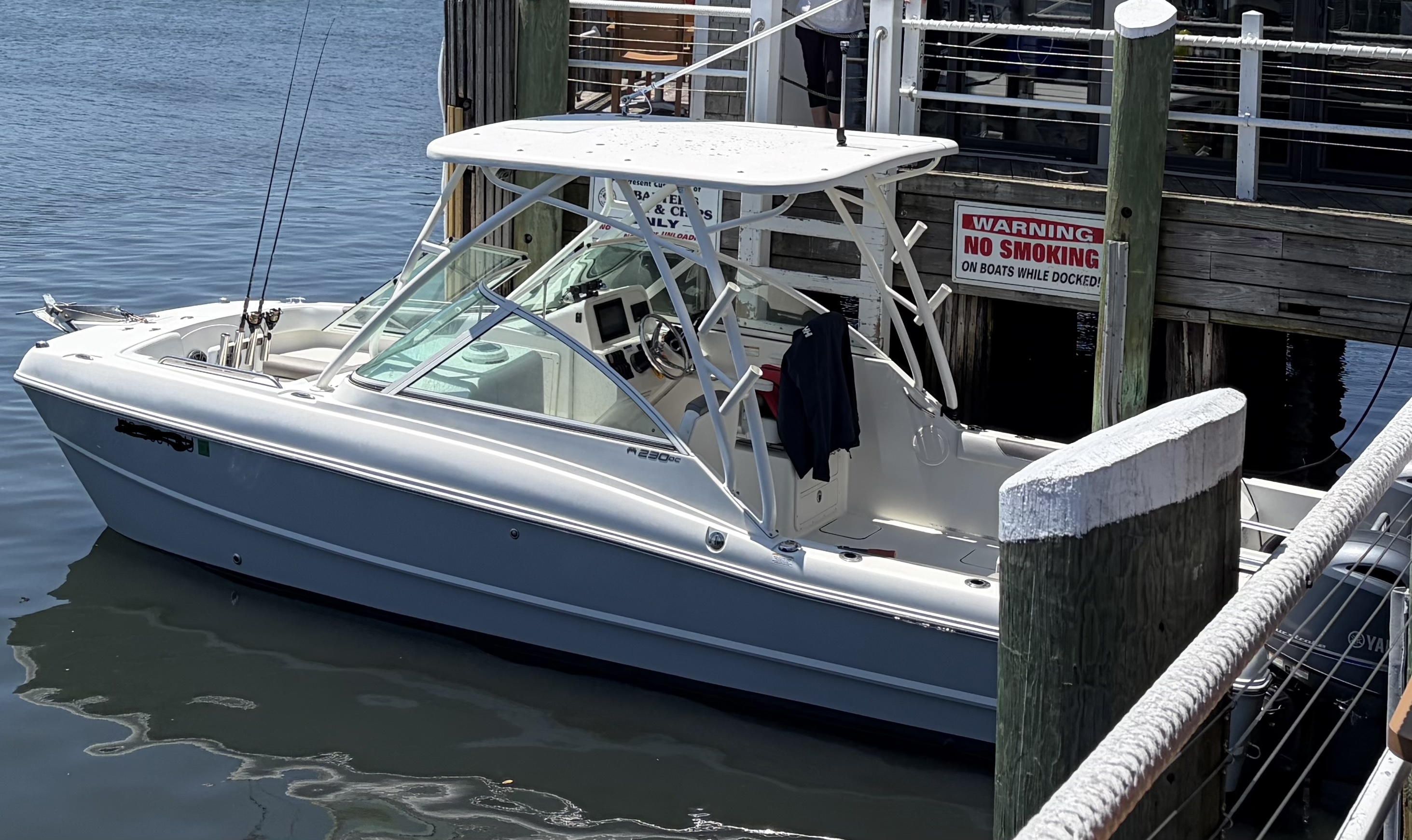 2017 World Cat DUAL CONSOLE Catamaran boat