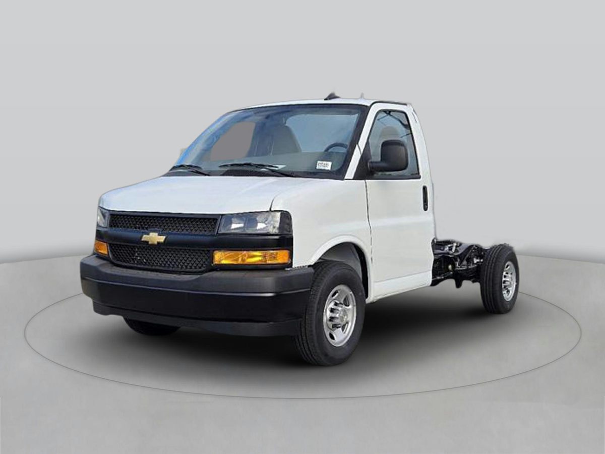 2026 CHEVROLET Express 3500 in Columbus, OH