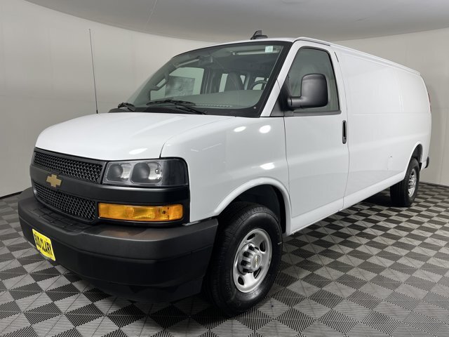 2025 Chevrolet Express 3500 in Longview, WA