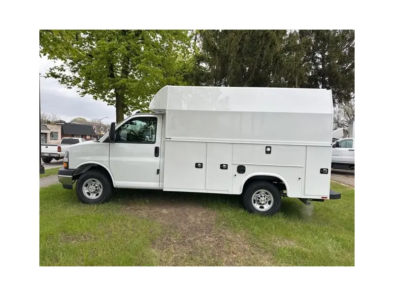 2026 CHEVROLET Express 3500