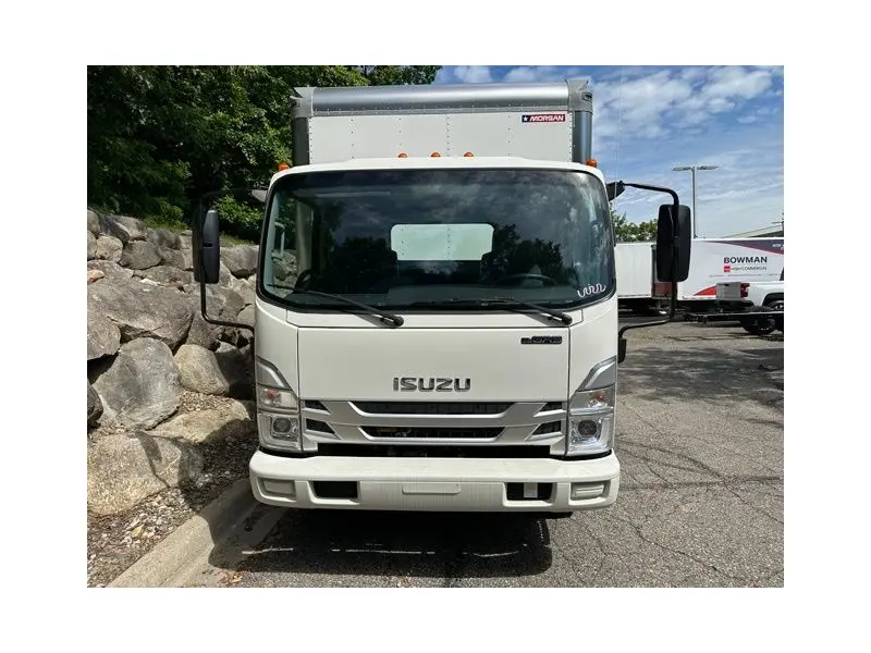 2026 ISUZU NPR HD