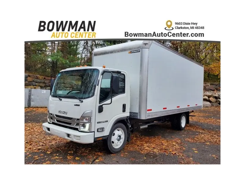 2025 ISUZU NPR HD