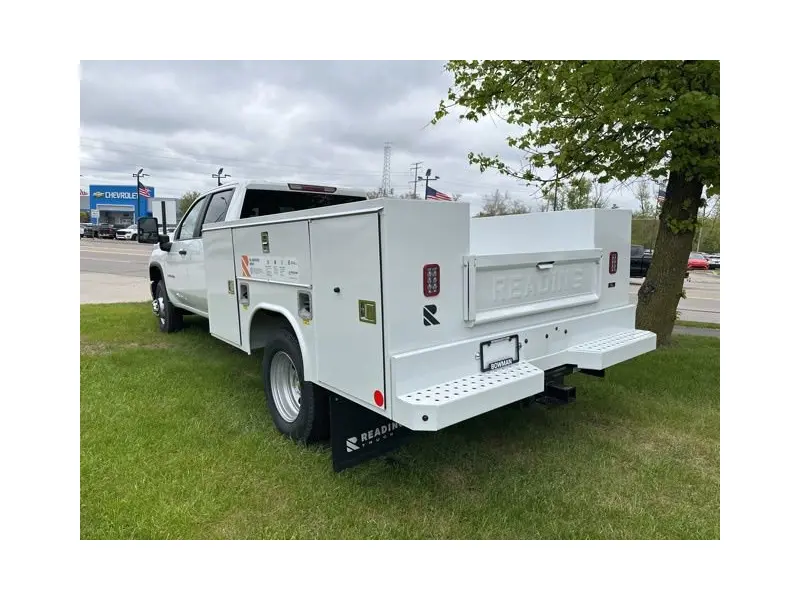 2025 CHEVROLET Silverado 3500