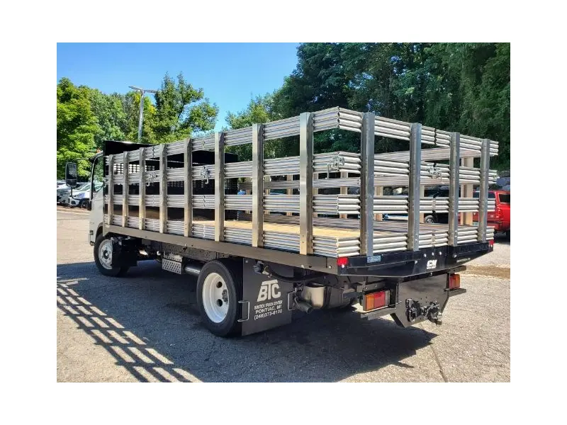 2024 ISUZU NPR HD