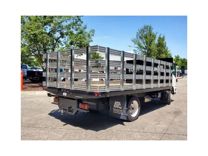 2024 ISUZU NPR HD