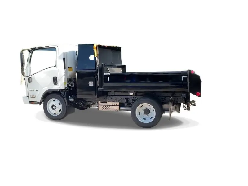 2024 ISUZU NPR HD
