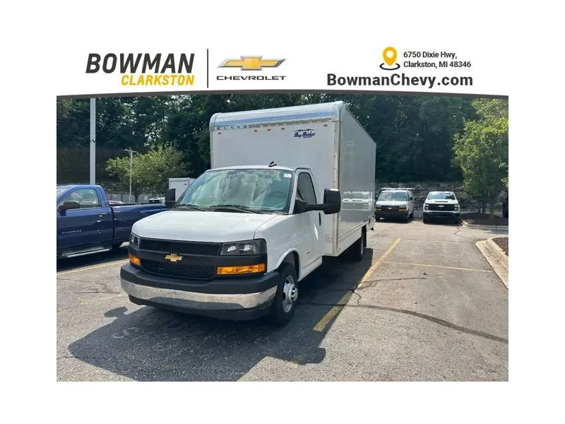 2025 CHEVROLET Express 3500