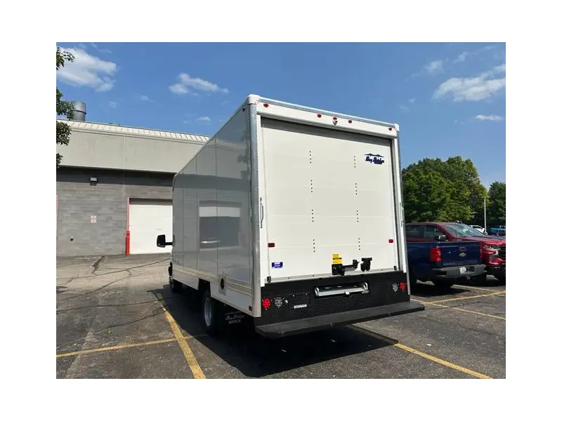 2025 CHEVROLET Express 3500