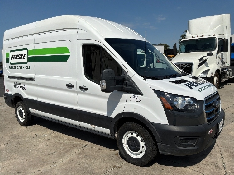 2022 Ford TRAN350E in Montebello, CA