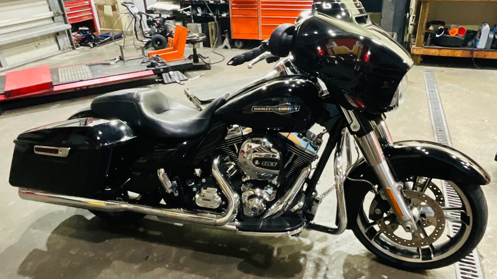 2016 Harley-Davidson Street Glide in Little River, SC