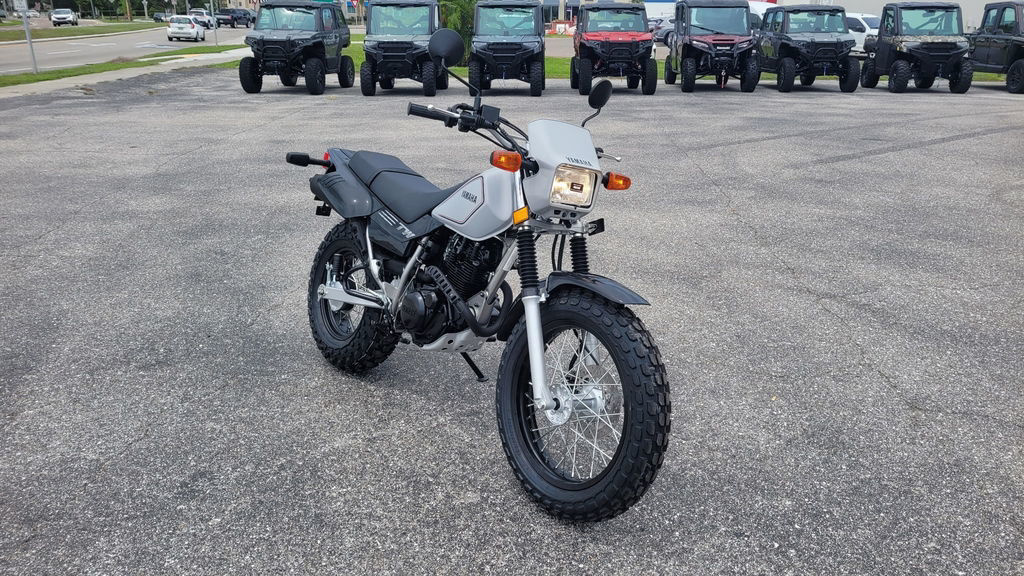 2027 Yamaha TW200 200 in Punta Gorda, FL
