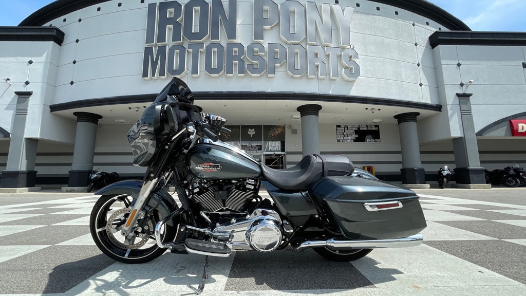 2025 Harley-Davidson Street Glide in Westerville, OH