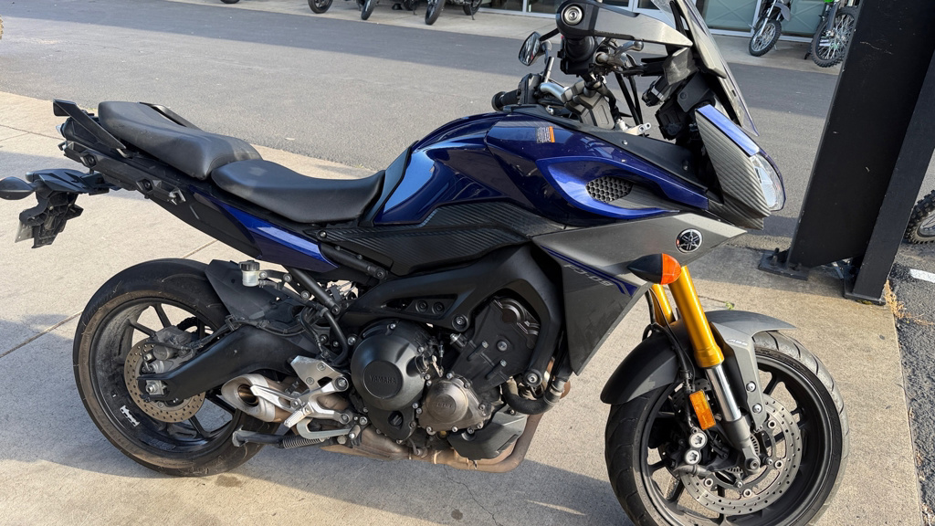 2017 Yamaha FJ-09 09 09 in Sublimity, OR