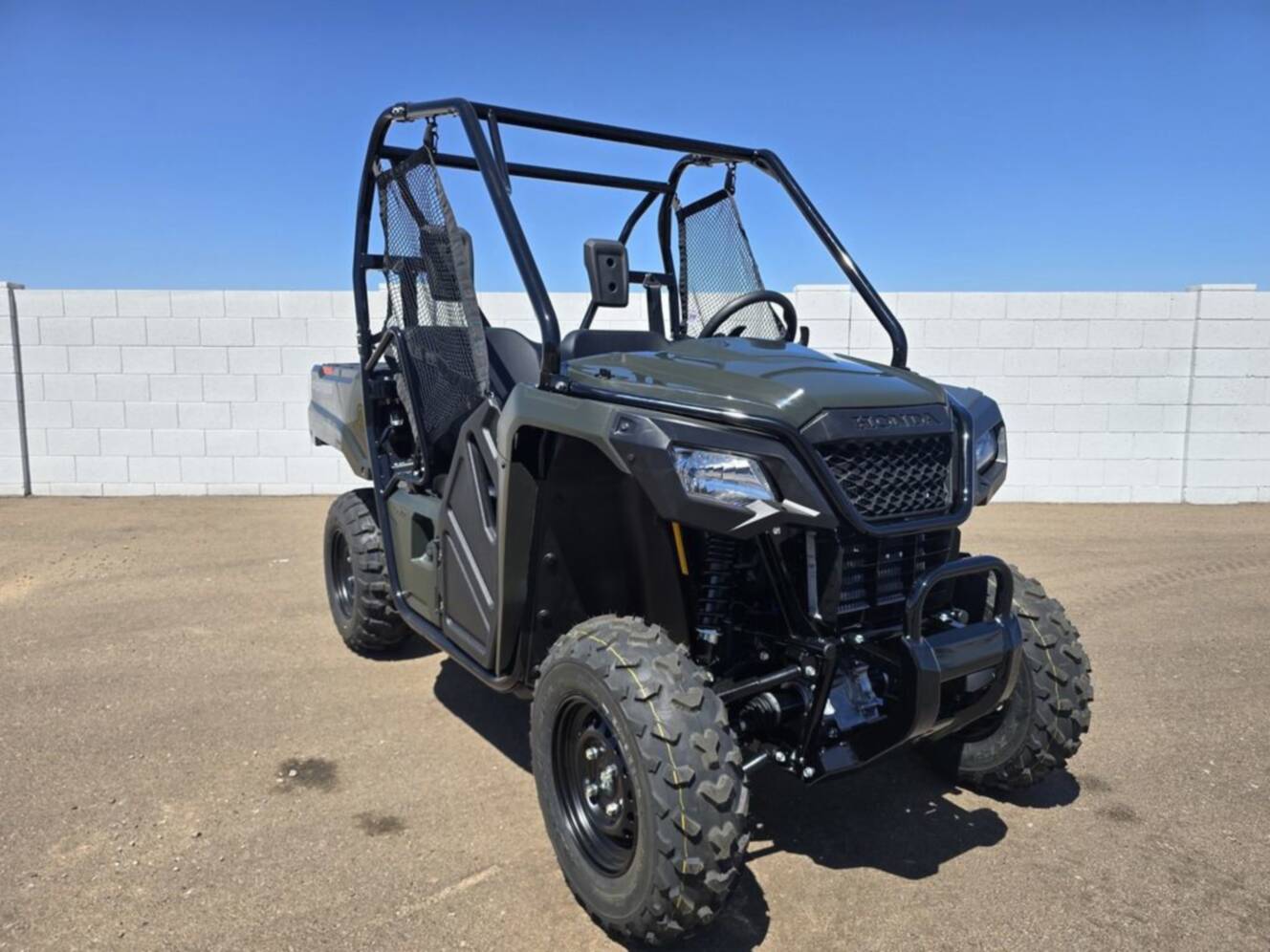 A photo of this 2026 Honda Pioneer 520