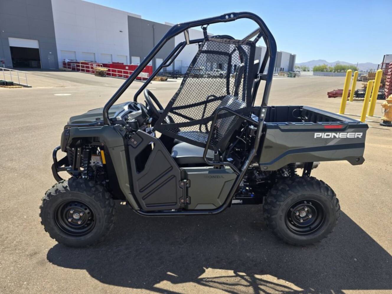 A photo of this 2026 Honda Pioneer 520