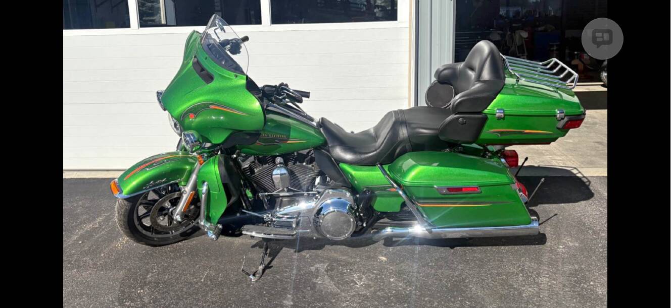 A photo of this 2015 Harley-Davidson ELECTRA GLIDE ULTRA LIMITED