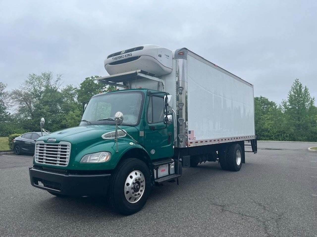 2018 FREIGHTLINER BUSINESS CLASS M2 106 in Swedesboro, NJ