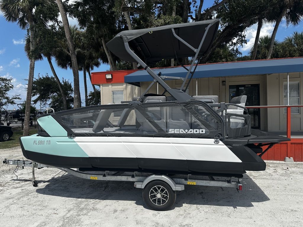 2026 Sea-Doo Switch Sport 18 - 300 hp - Tech Galvanized in malabar FL