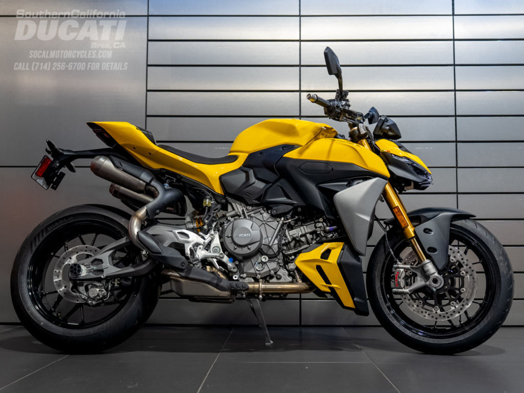 2027 Ducati Streetfighter V2 S Ducati Yellow V2 S in Brea, CA