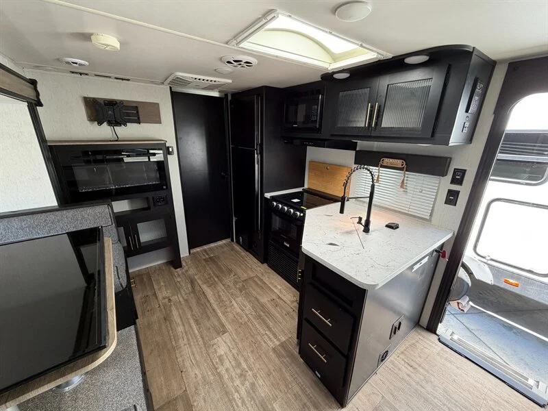 2023 Forest River 23MK CHEROKEE GREY WOLF 23MK