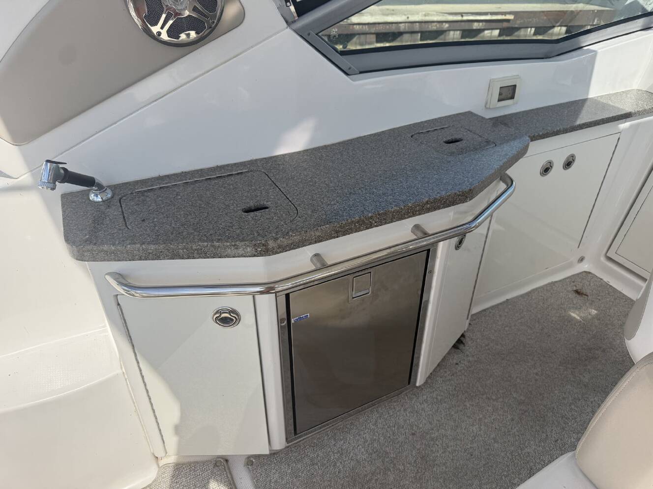 A photo of this 2012 Chaparral Signature 310