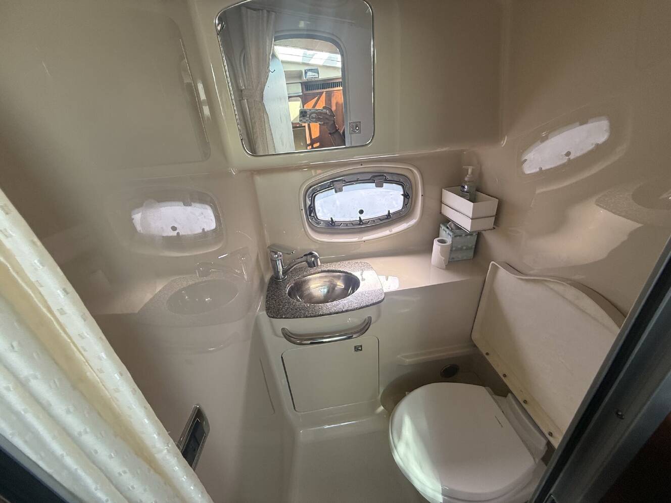A photo of this 2012 Chaparral Signature 310