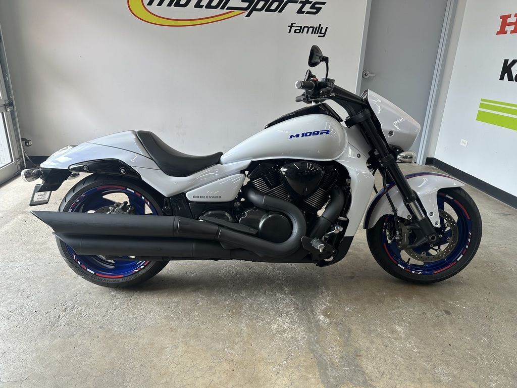 2019 Suzuki Boulevard M109R B.O.S.S. M109R B.O.S.S. in Barrington, IL