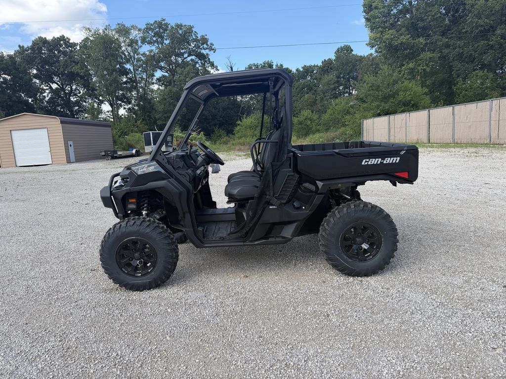 2026 Can-Am Defender XT HD11 With 10.25 in.display UTV/Utility ATV