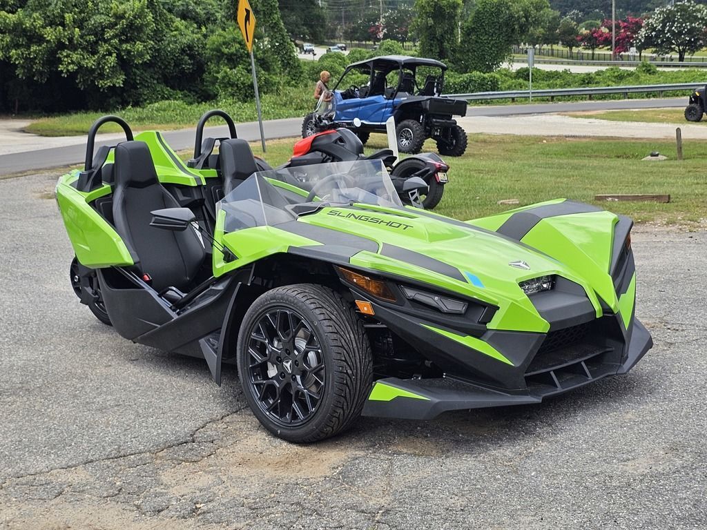 2025 Polaris Slingshot® Slingshot® SL Liquid Lime in Opelika, AL
